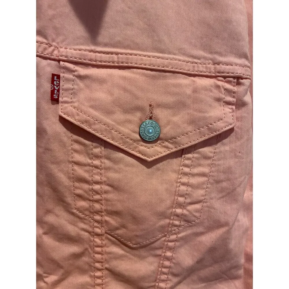 Levi's NWT Vintage Fit Trucker Pink Denim Jacket Size XL Travel Casual FLAWS